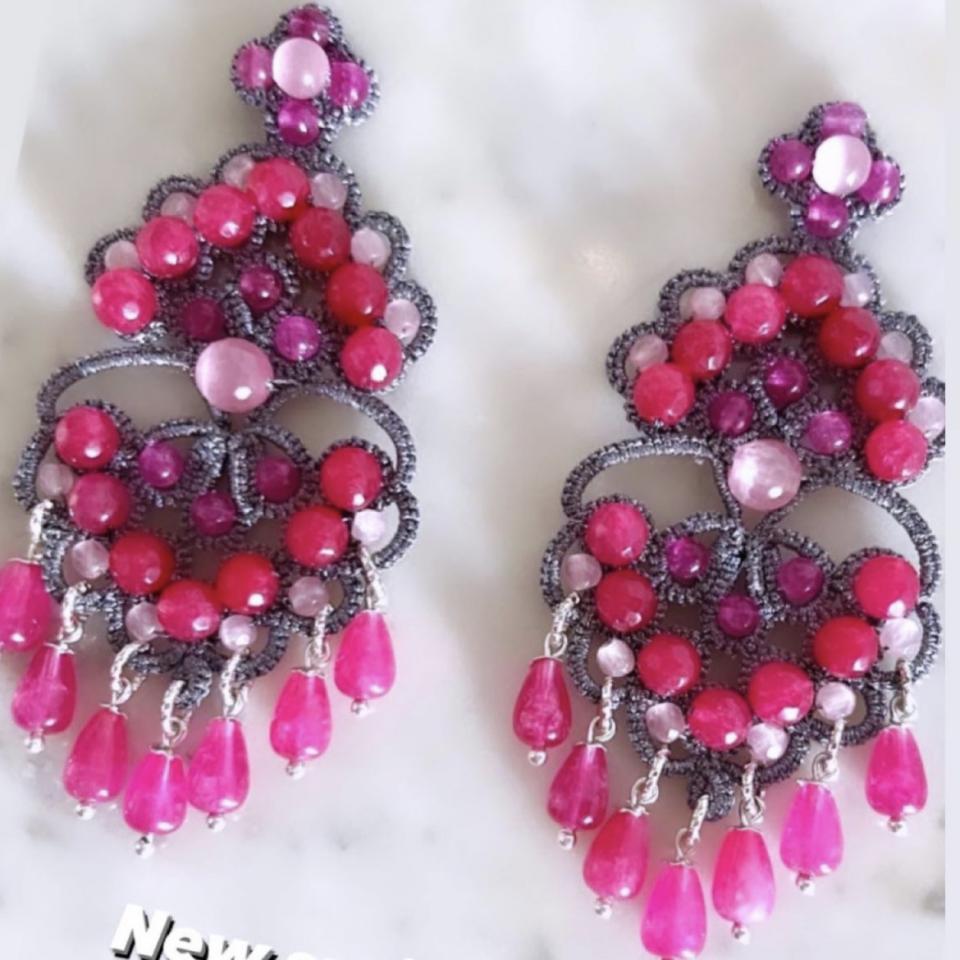 Orecchini in pizzo chiacchierino siciliano giade e occhi di gatto