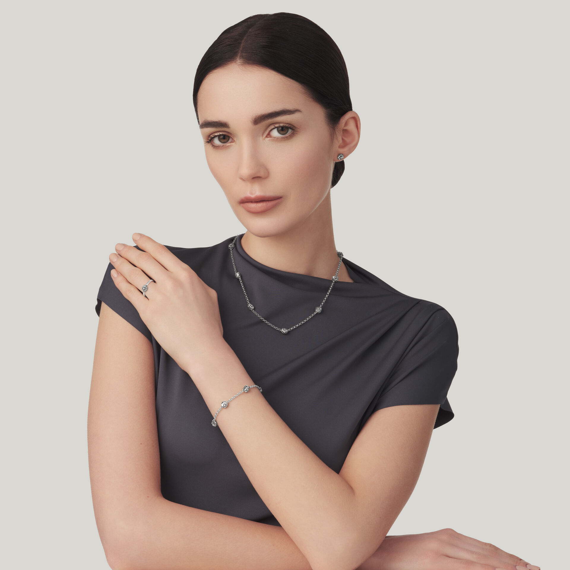 Collana Raspini Margherita luce