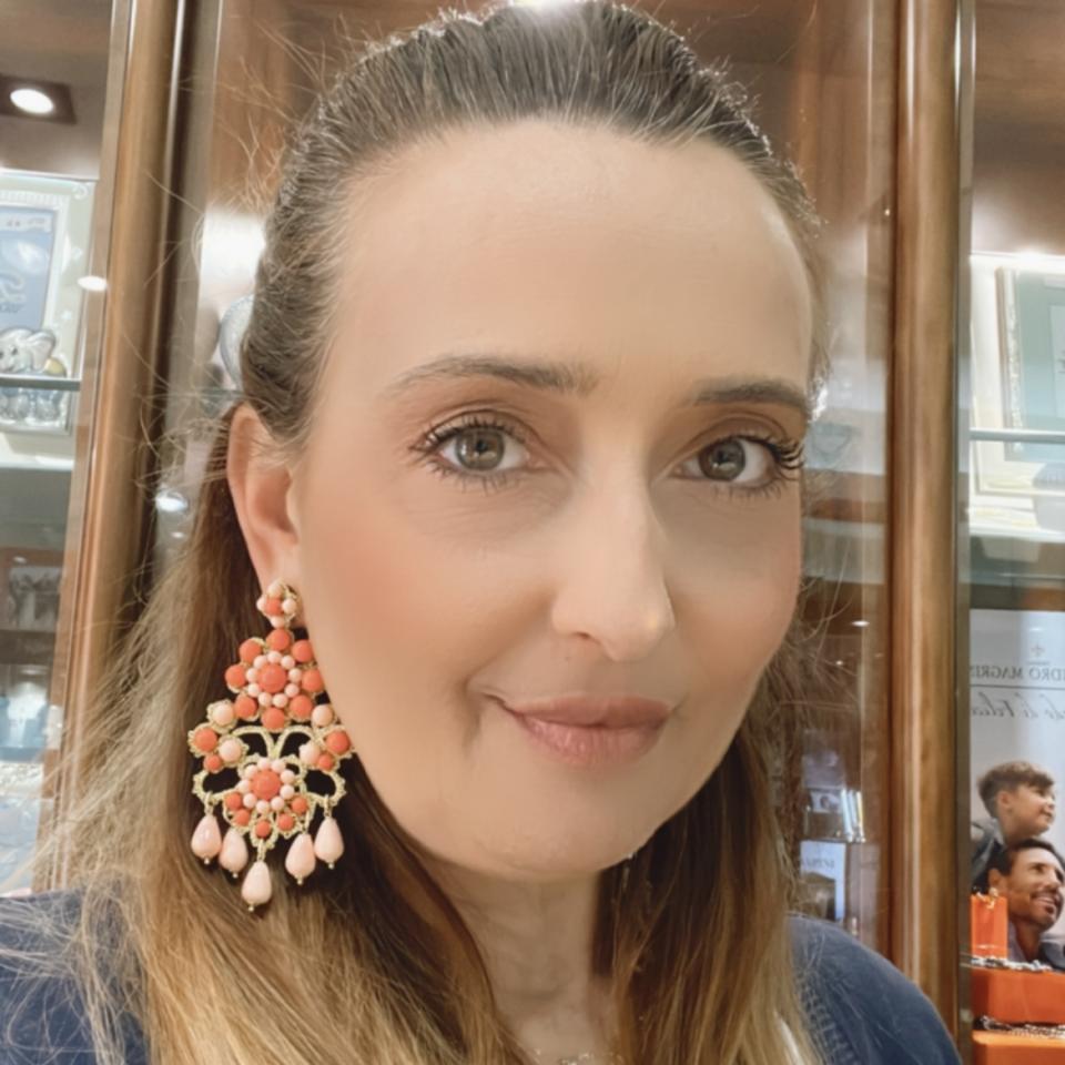 Orecchini in pizzo chiacchierino siciliano pasta di corallo e resine