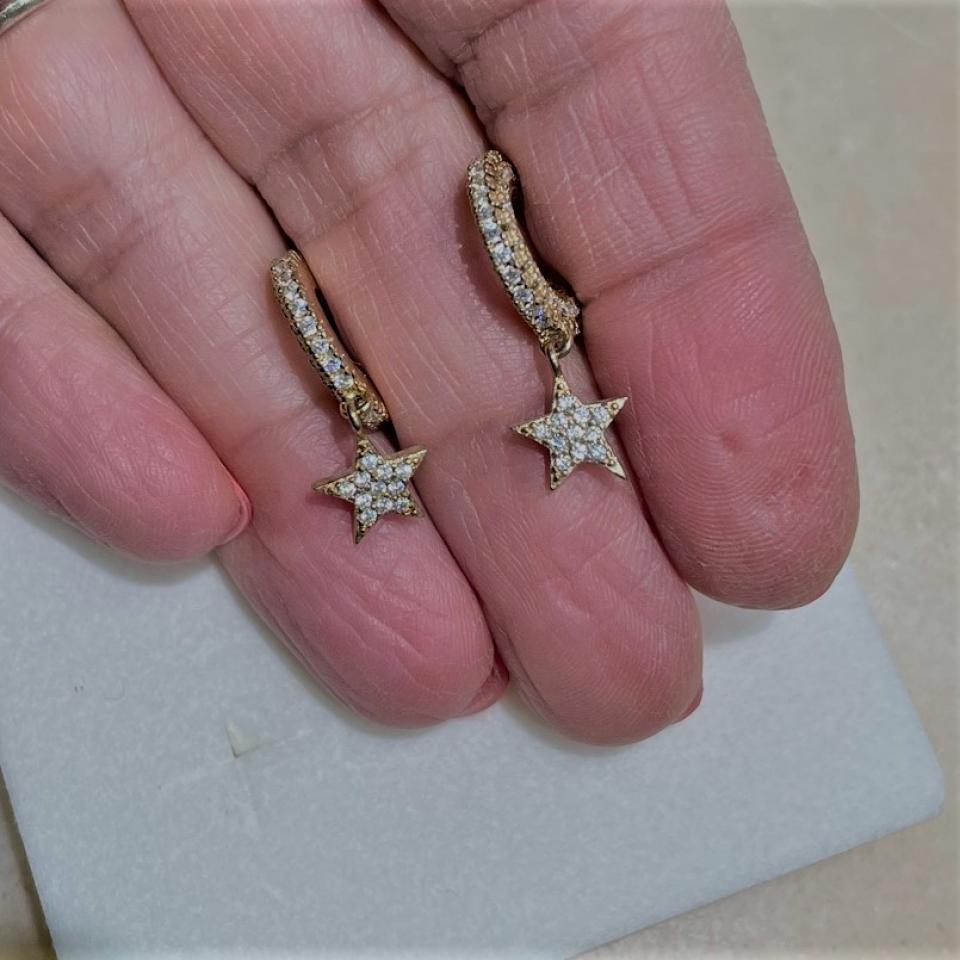 orecchini hoops con stellina in argento 925