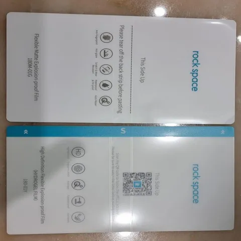 pellicole per smartphone trasparenti e opache hydrogel